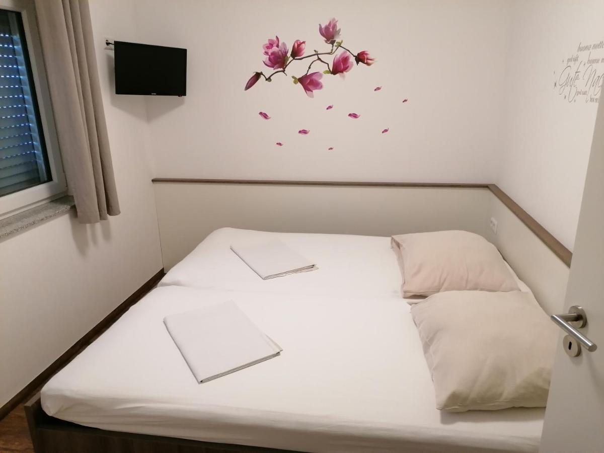 L-Appartements Burgau Esterno foto